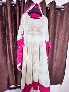 anarkali with dupatta