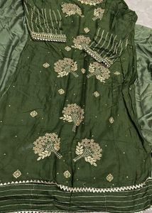 Elegant Olive Green Dupatta