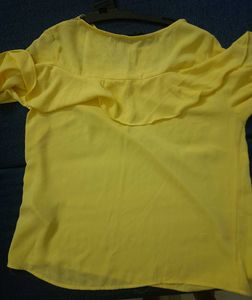Madame Yellow Ruffled Lace Top