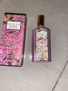 Gucci Flora Perfume