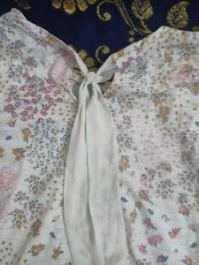 Floral Print Tee with Lace Trim
