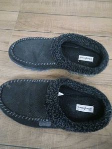 Expensive Comfy Dearfoams Slippers