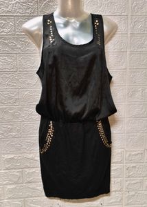 Sleeveless Black Party Dress With Golden Studs
