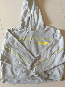 puma roaring wild cropped sports hoodie