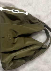 Espelho Olive Green Soft Tote Shoulder Bag – Styli
