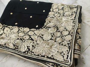 Black Saree 🖤..With Beautiful Border 🔥