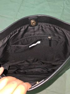 Elegant Shoulder Bag