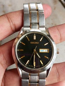 Seiko Orignal Quartz Black Mens Two Tone .