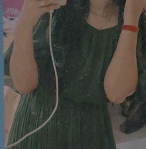 Chic Green Top