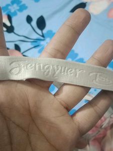 JENGYUER PADED BRA NEW