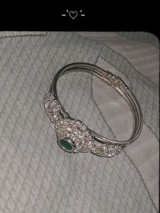 Emerald Stone Bangle