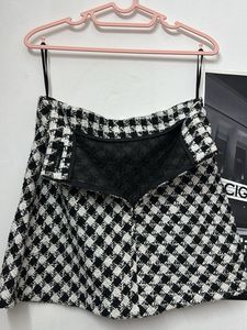 Houndstooth Mini Skirt