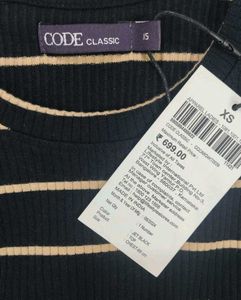 Fitted Branded Top