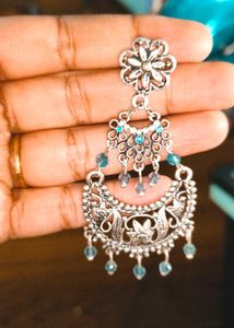 10 Earring And 1 Ring