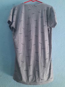 T-shirt for both men and women.