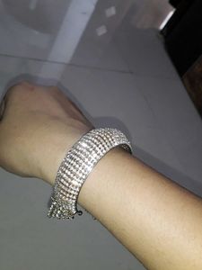 Sparkling Rhinestone Bangle