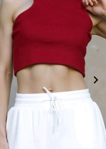 😍 Red Sleeveless Crop Top