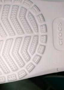 ₹1000.  Crocs Unused