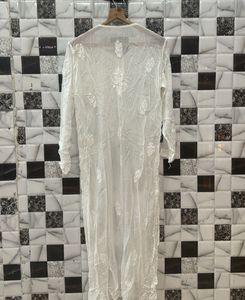 Lucknowi Chikankari Viscose Mukesh Work Kurti