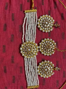Elegant Pearl &amp; Kundan Jewelry Set
