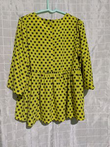lemon yellow top