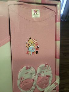 New Born Baby 8 Pieces Gift Set