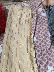 Set Dress