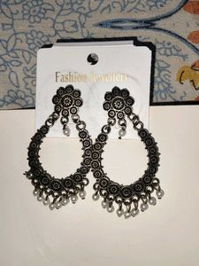 Jhumkas