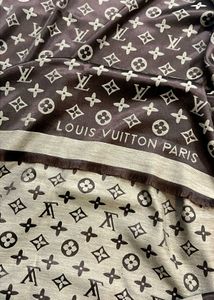 FLASH SALE 💥💯Louis Vuitton REVERSIBLE Silk Stole