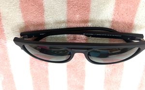 Lenskart Vincent Chase Polarized Sunglasses- NEW