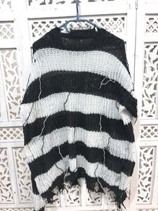 ✈️ Imported Striped Distressed Sweater D