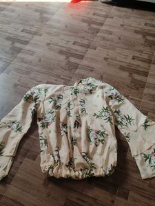 Top With Bell Sleeve