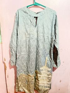 Elegant Embroidered Kurta