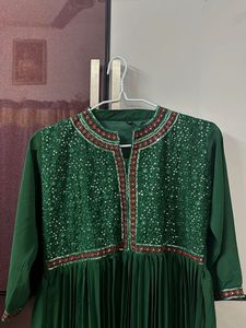 Ethnic Green Embellished Kurta and Dupatta