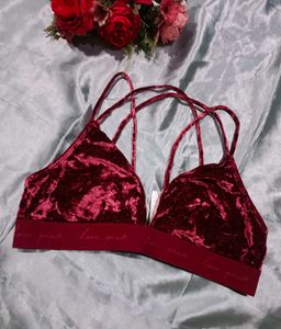 Victoria&#39;s Secret Burgundy Velvet Bra