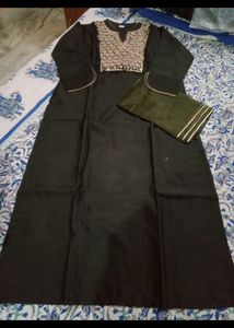 I M Selling Kurti With Dupatta