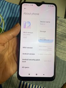 Redmi 8 (4/64GB)