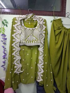 Elegant Green Dhoti Pant Set 40 size side jib adju