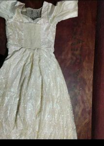 Beautiful Gown With Free Bangles And Moisturizer