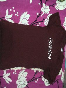 Friends maroon T-shirt (twice used)
