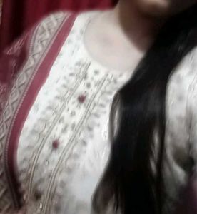 I Am Selling A Kurti Set