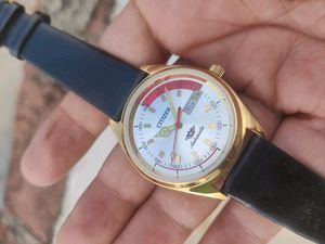 Citizen Automatic Vintage Watch Silver Colour Dial Japan Made Model No 8200 Working Condition Keep Accurate Time