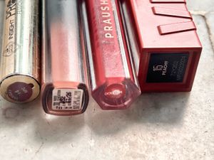 Lipstick Bundle - Lakme &amp; More