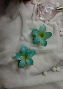 Aqua Flower Hair Clips-1pc