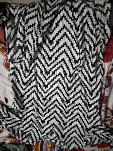 Zig-Zag Print Top