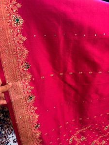 Pure banarsi Pink Embroidered Saree