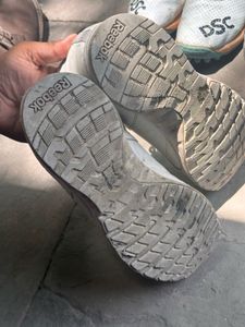 Used White Sneakers Reebok Uk11