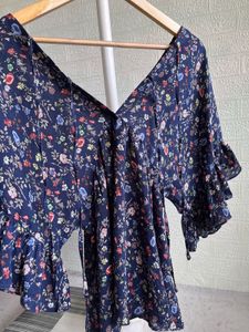 Korean Top
