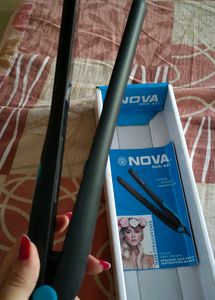 Nova Hair Straightener - Like New!