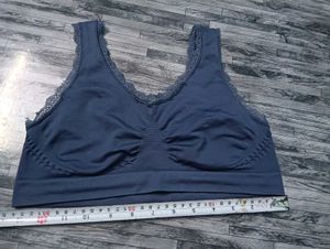Sports Bra 34 Size 💚